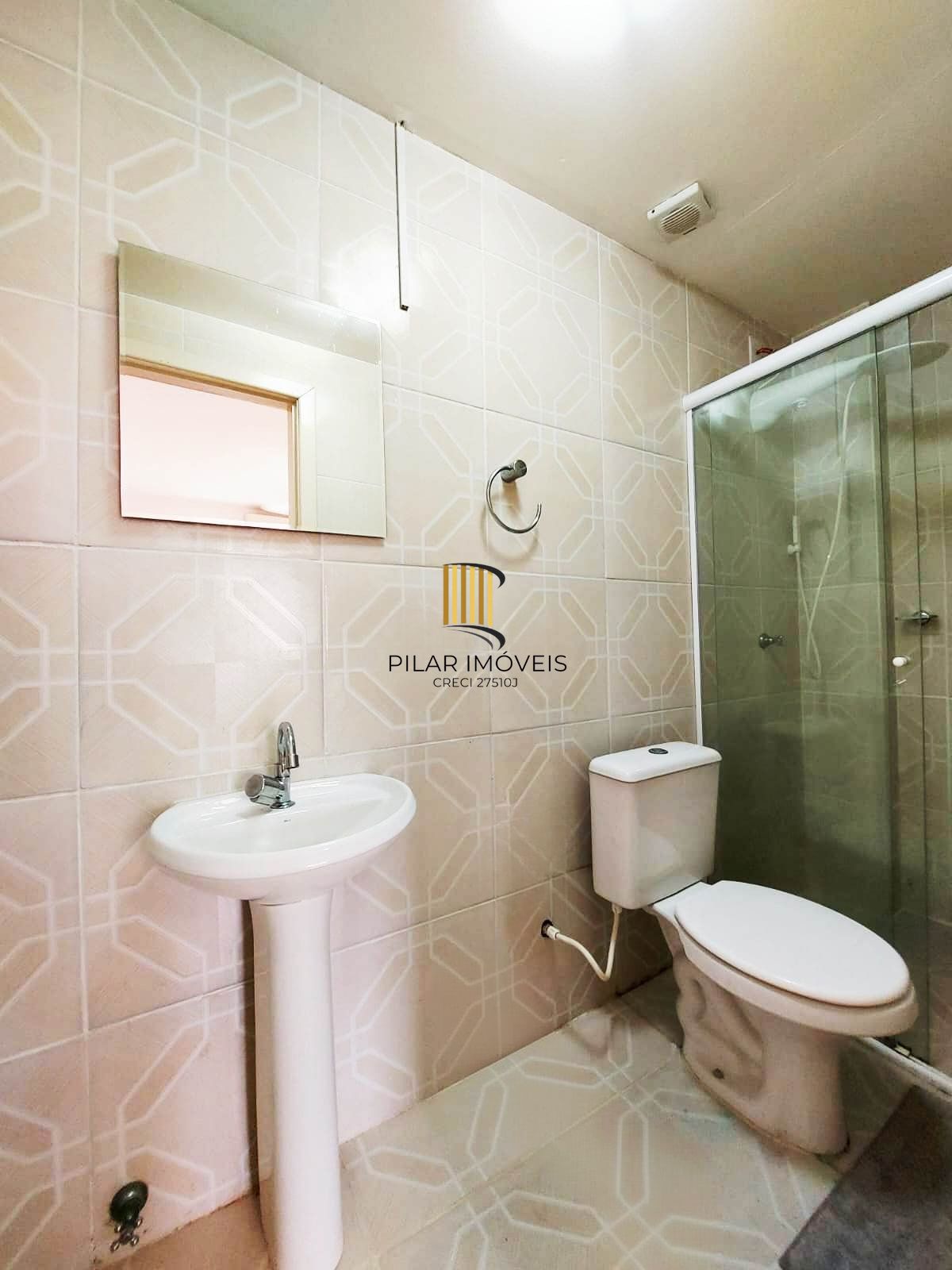 Apartamento de 1 dormitório com 1 vaga no Bairro Coronel Aparício Borges