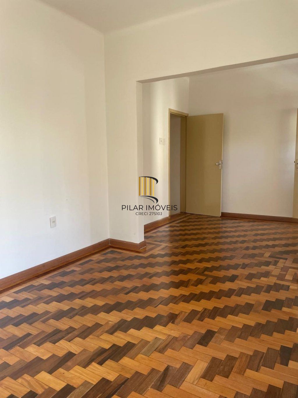 Apartamento com 2 dormitórios no Bairro Santa Cecília