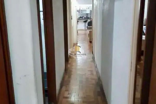 Apartamento à venda de 3 dormitórios, sacada e com 2 vagas no Bairro Rio Branco