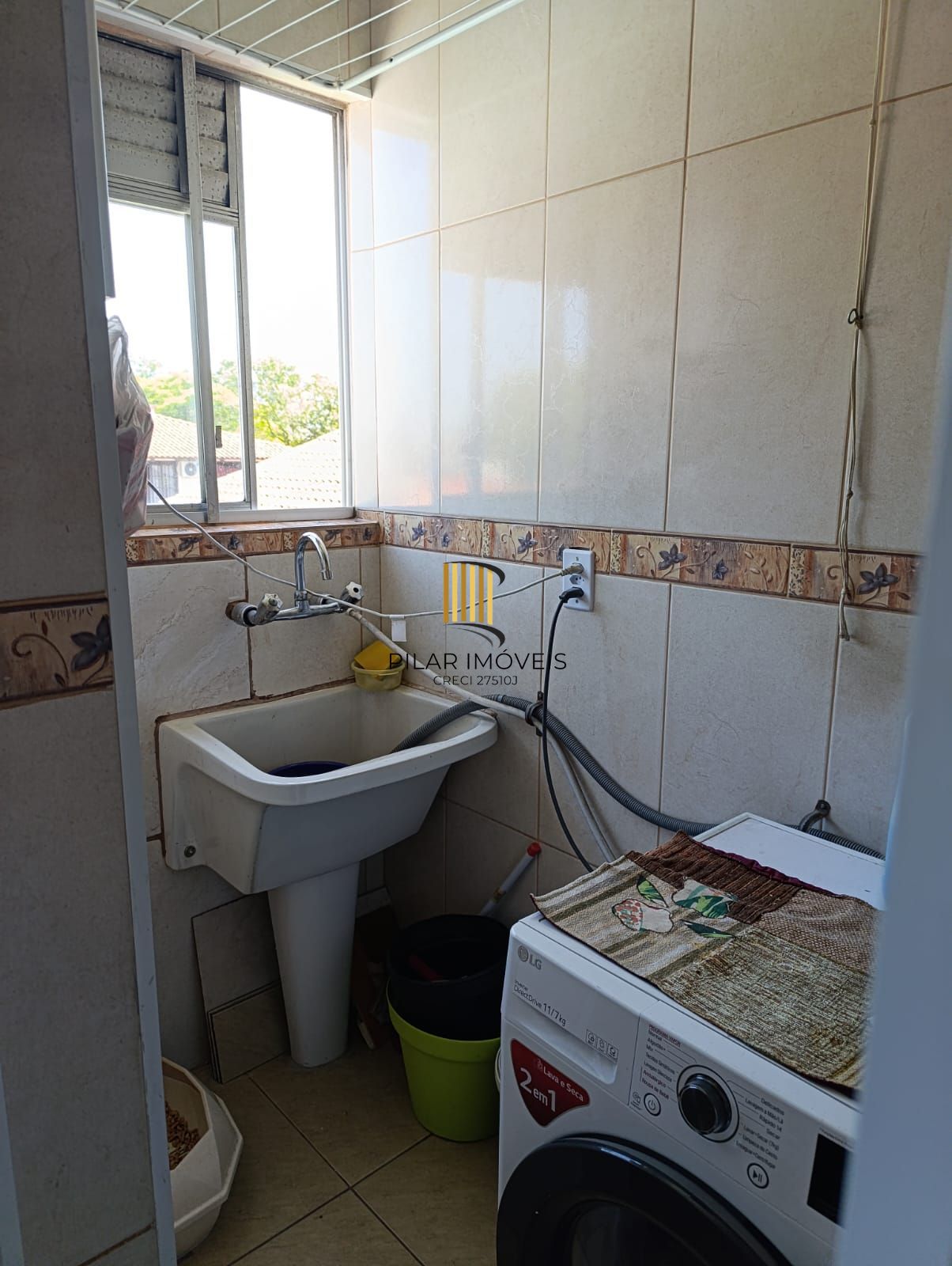 Apartamentosemi mobiliado de 2 dormitórios, 1 vaga no bairro Partenon