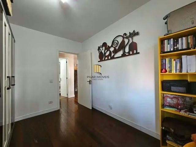 Apartamento de 2 dormitórios no bairro vila jardim Porto Alegre.
