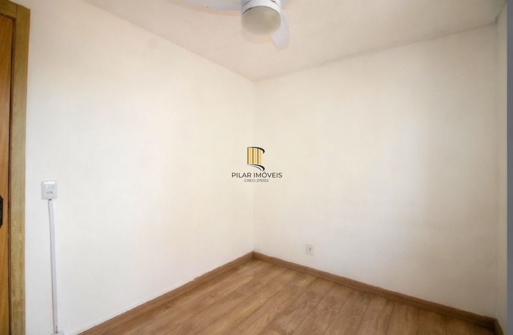 Apartamento  2 quartos com vaga no Bairro Jardim Leopoldina Porto Alegre