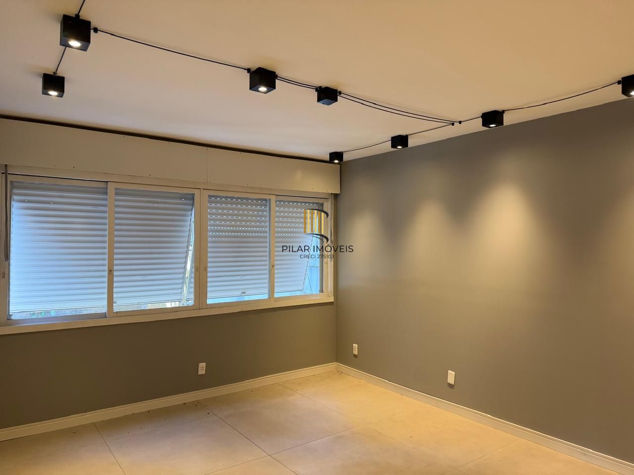 Apartamento 3 Dormitórios Reformado no Centro Histórico