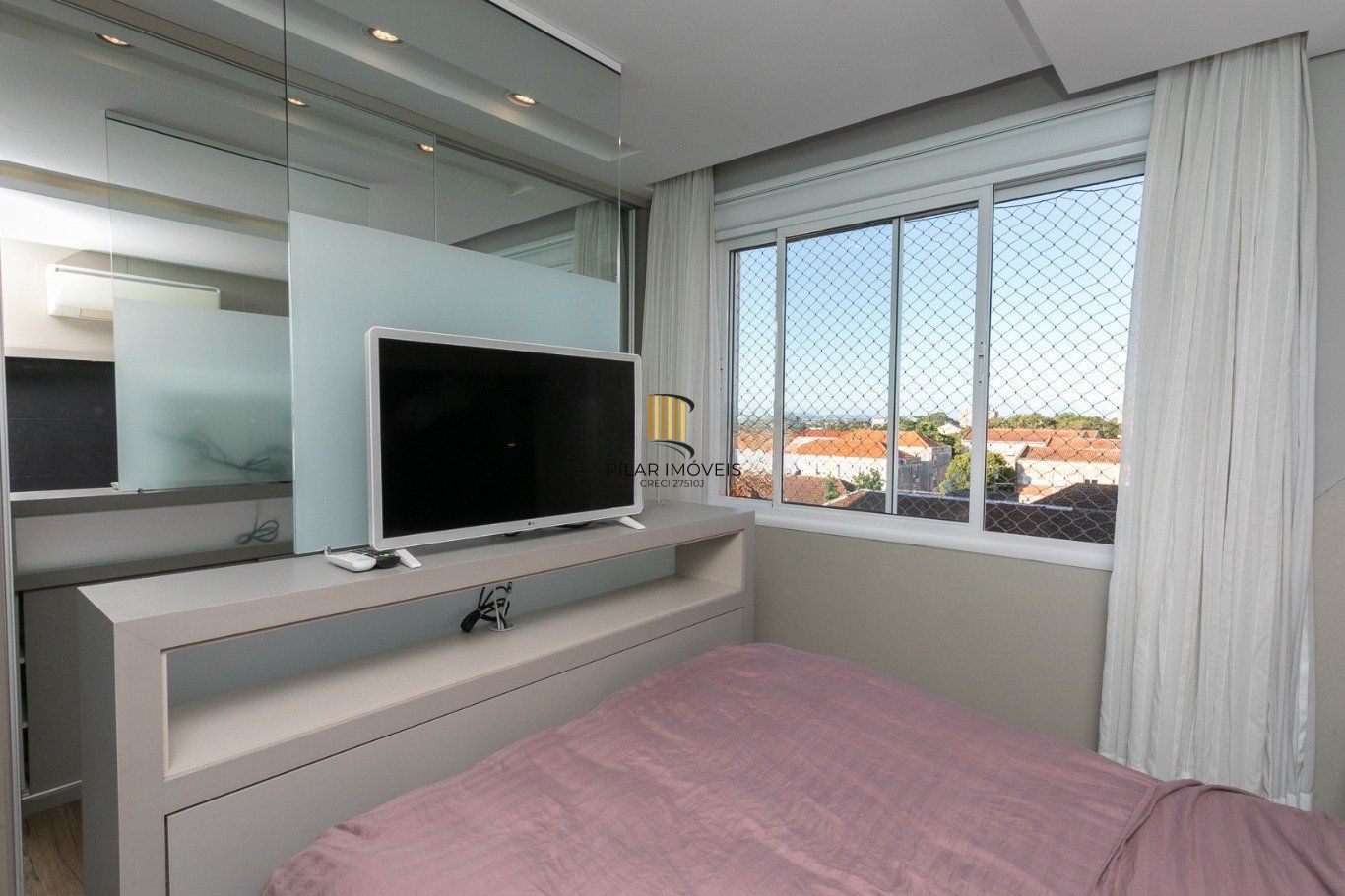 Apartamento com 3 quartos, 1 Suíte, 2 vagas e 83m² à venda em Jardim Lindóia.