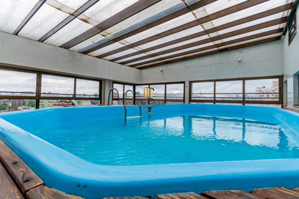 Apartamento com 3 quartos 2 vagas e elevador e gás central no Bairro Santana