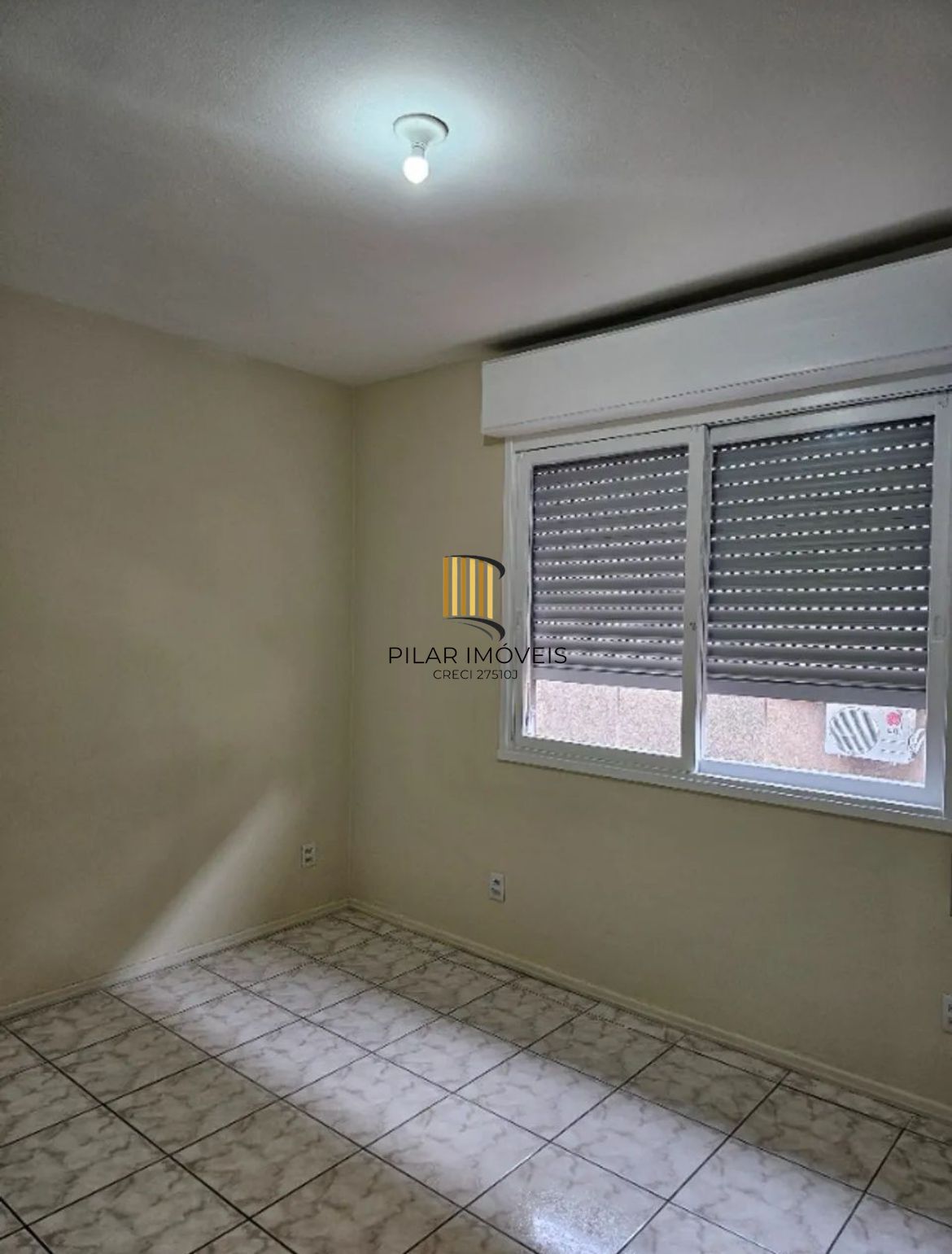 APARTAMENTO, 2 DORMITÓRIOS NO BAIRRO AZENHA EM PORTO ALEGRE PARA COMPRAR