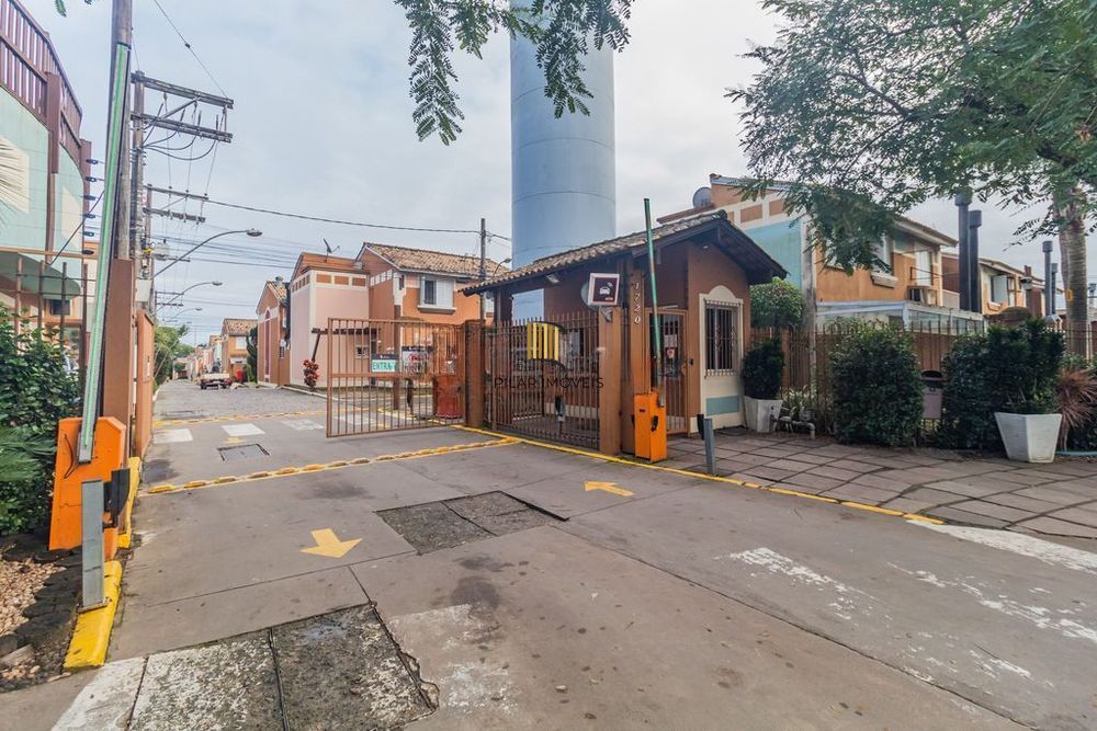 Casa em Condomínio fechado 2 quartos, 1 vaga no bairro Jardim Itu.