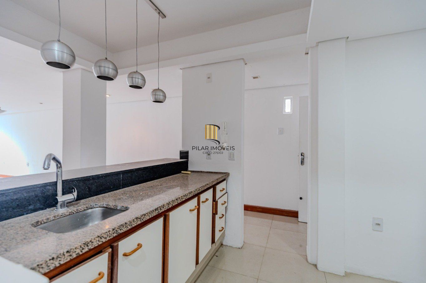 Apartamento de 3 dormitórios no bairro Bom Fim