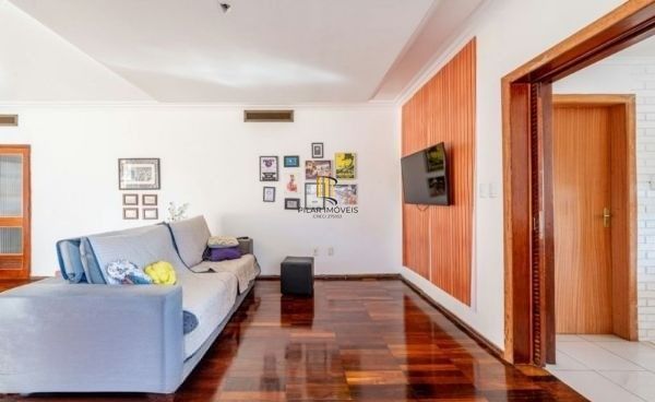 Apartamento com 3 quartos,1 suíte, elevador na independência.