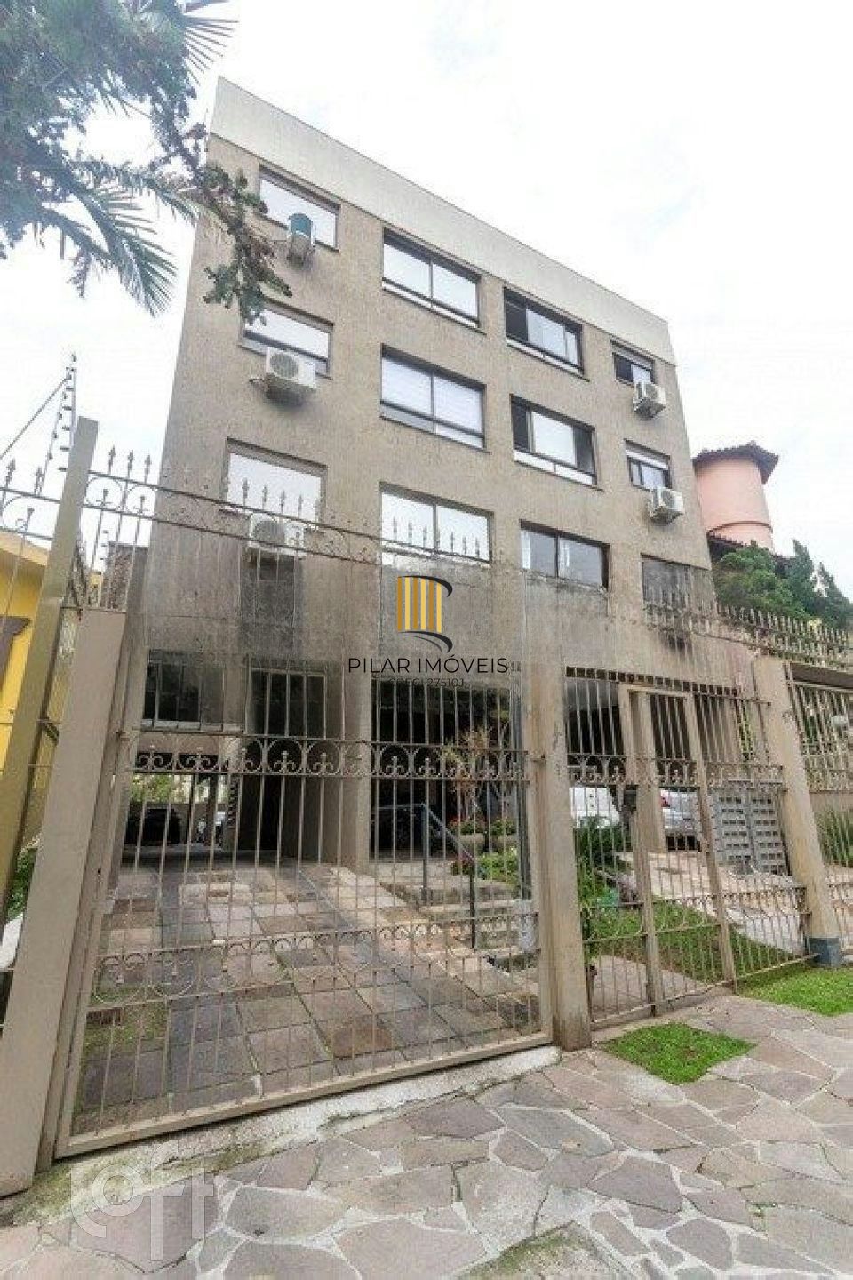 Apartamento com 1 quarto, ensolarado, portaria 24 horas Passo da Areia