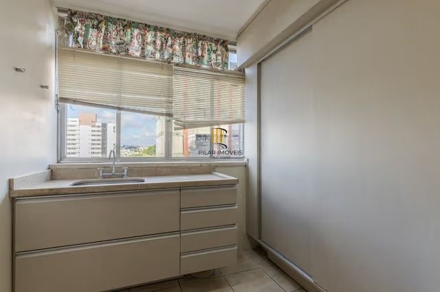 Apartamento de 3 quartos, elevador e 1 vaga de garagem em Canoas.