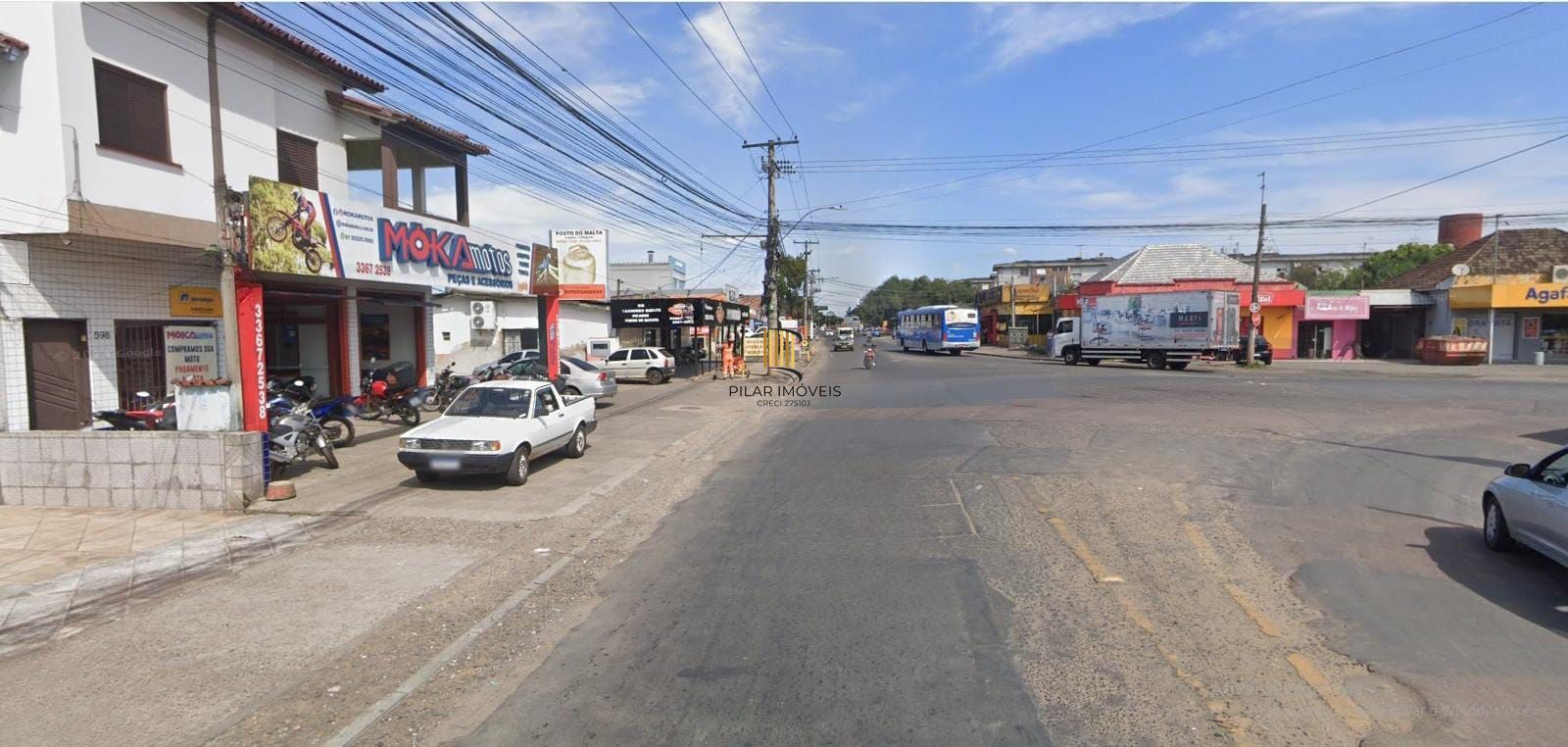 Casa e loja à venda com 300m², 3 quartos e 3 vagas no Rubem Berta