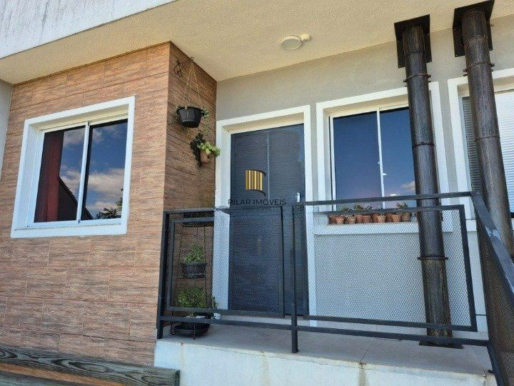 Apartamento de 2 dormitórios, 2 vagas de garagem no Bairro Olaria em Canoas.