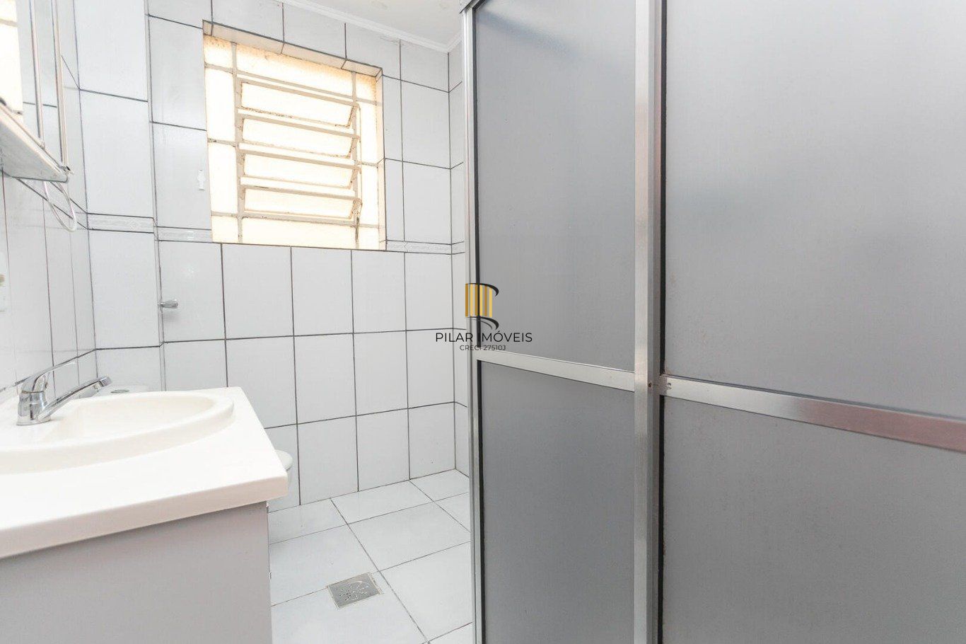 Apartamento à venda com 3 Dormitorios 80 m² no Bairro Petropolis