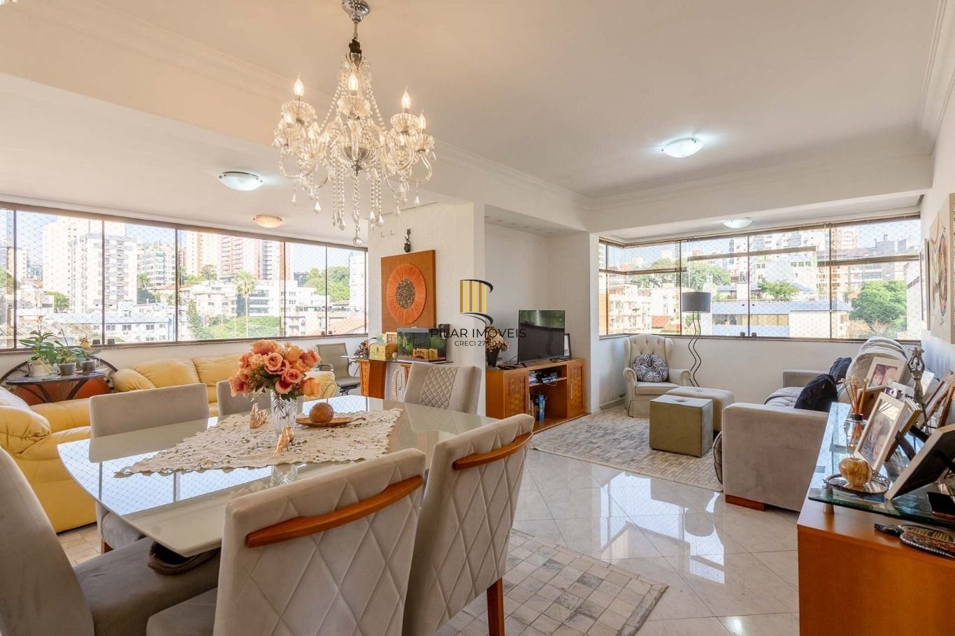 Apartamento à venda com 3 Dormitórios 102 m² no Bairro Higienópolis