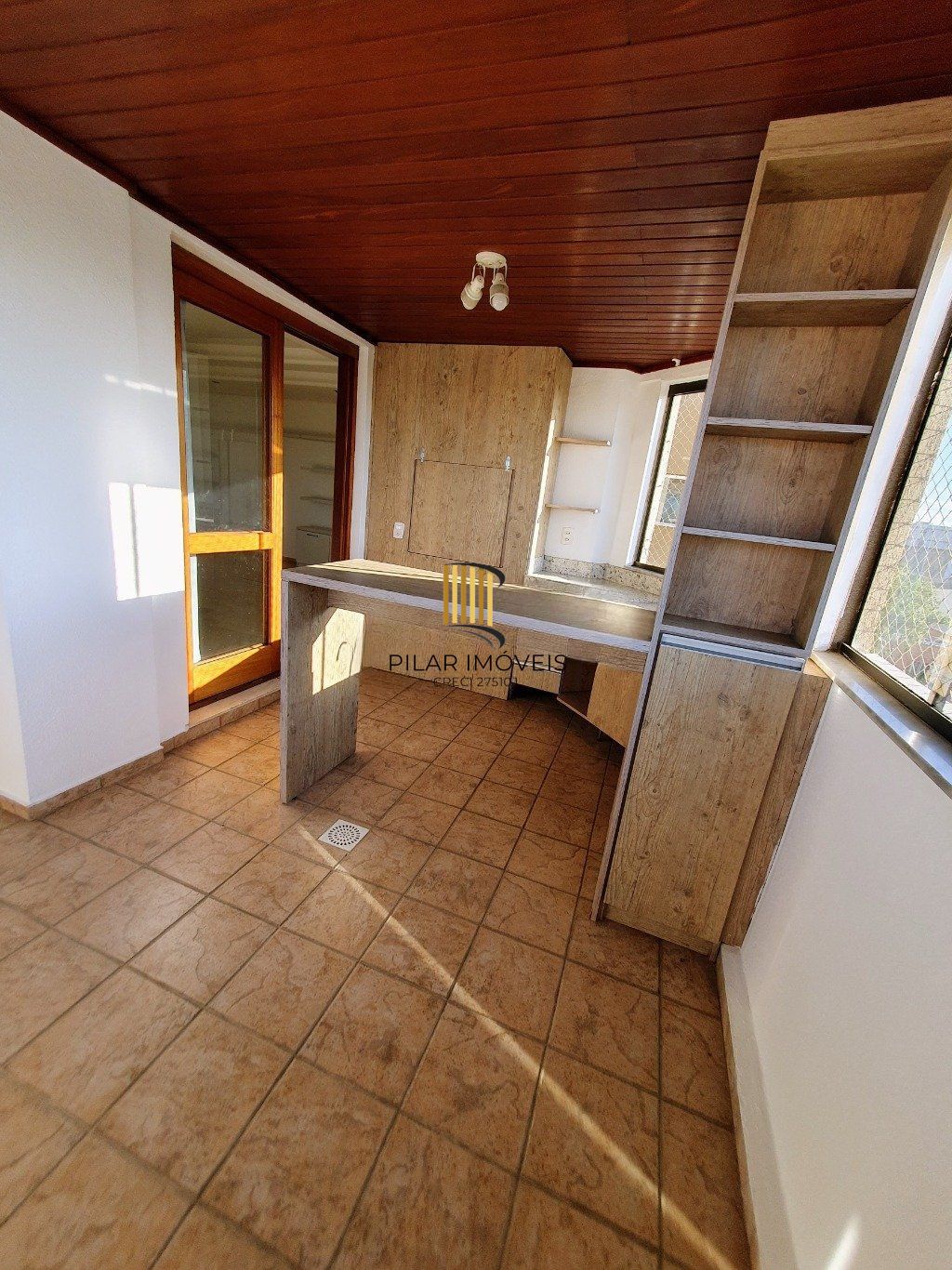 Apartamento com 3 quartos com 1 vaga de garagem localizado no centro de Canoas