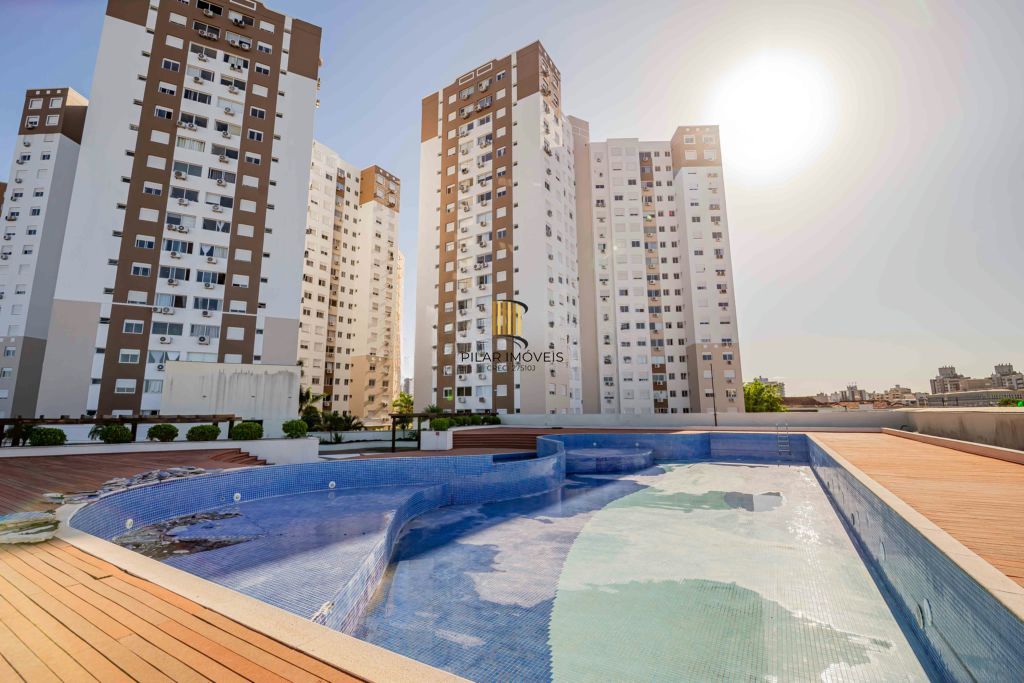 Apartamento 3 quartos, vaga, elevador, gas central no bairro Vila Ipiranga.