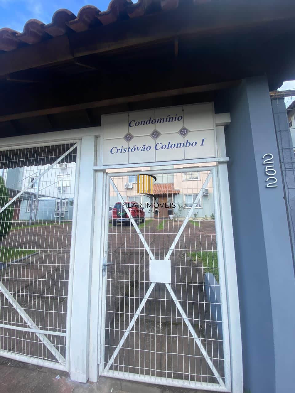 Apartamento 2 dormitórios térreo com 1 vaga Bairro Santa Teresa São Leopoldo