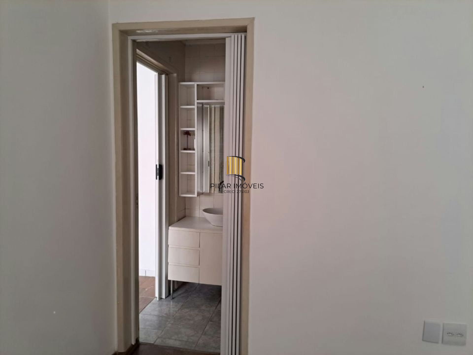 Apartamento de 1 quarto no bairro Jardim Botanico.