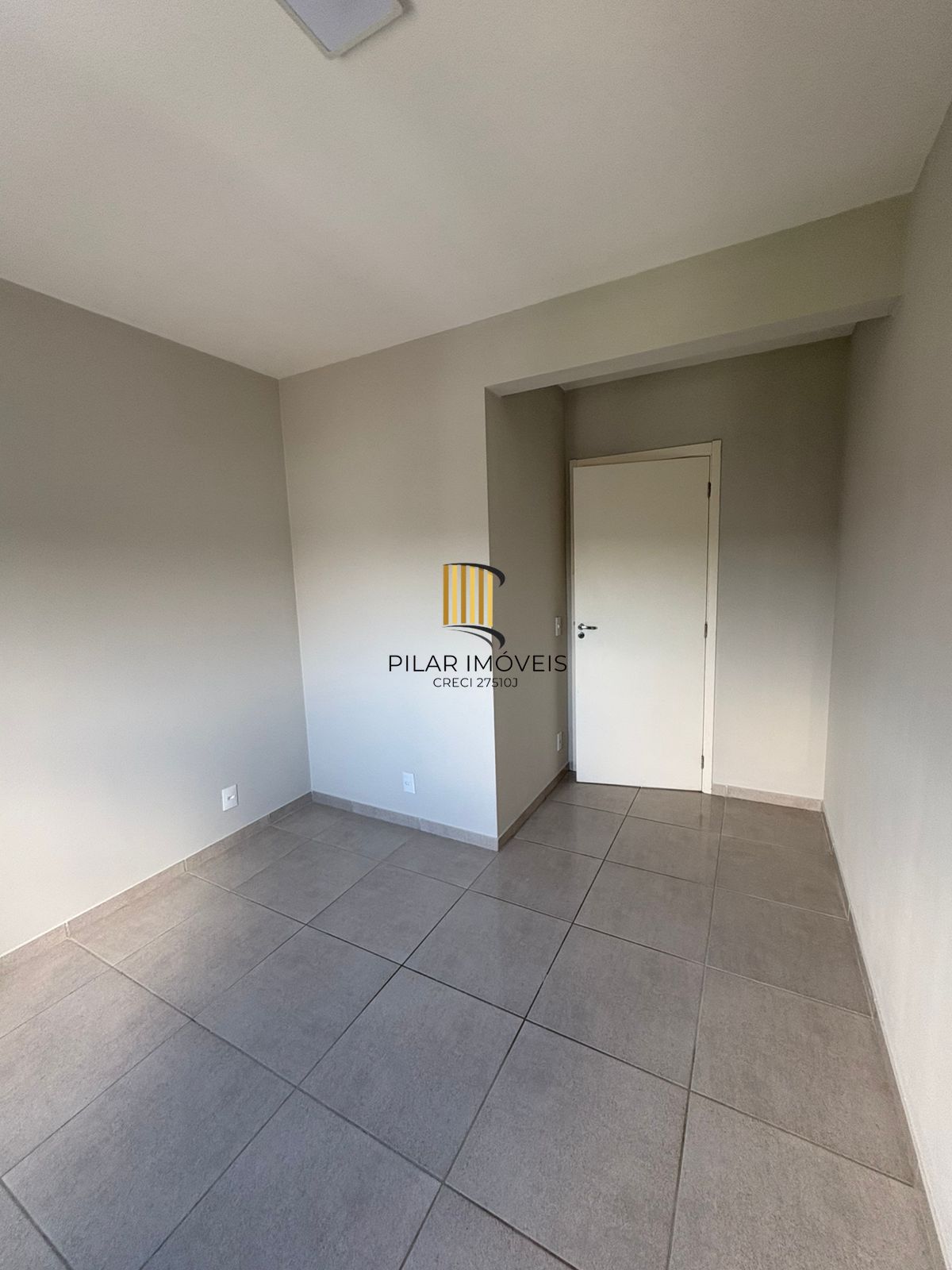 Apartamento com 2 quartos, vaga e com churrasqueira bairro São Vicente