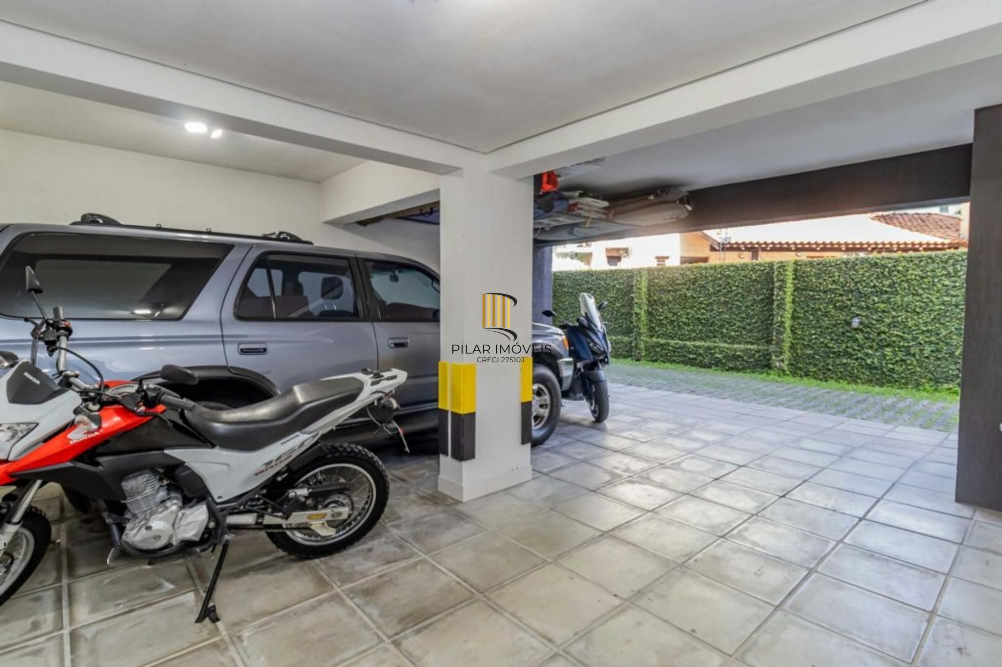 Casa em Condomínio à venda com 2 quartos 212 m² no Tristeza