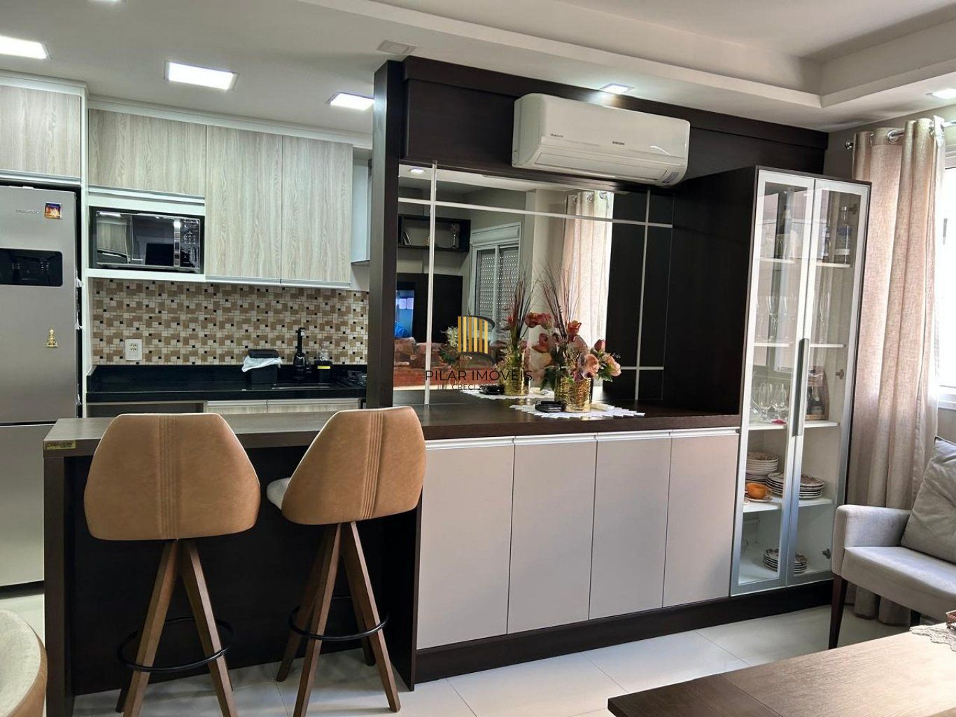 Apartamento de 3 dormitórios, elevador e 1 vaga de garagem em Canoas.