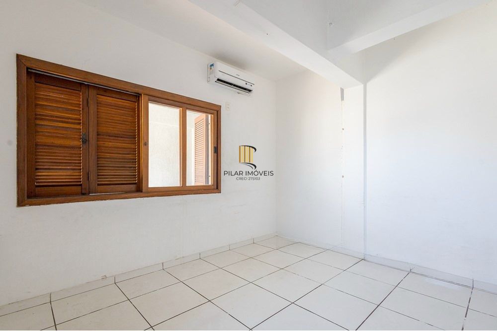 Casa com 4 quartos, 7 vagas e pátio no Bairro Higienópolis