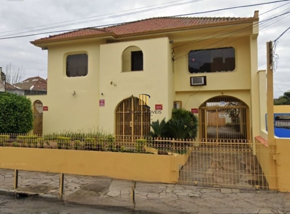 Ampla Casa Comercial/Residencial no Bairro São Geraldo - Pilar Imóveis