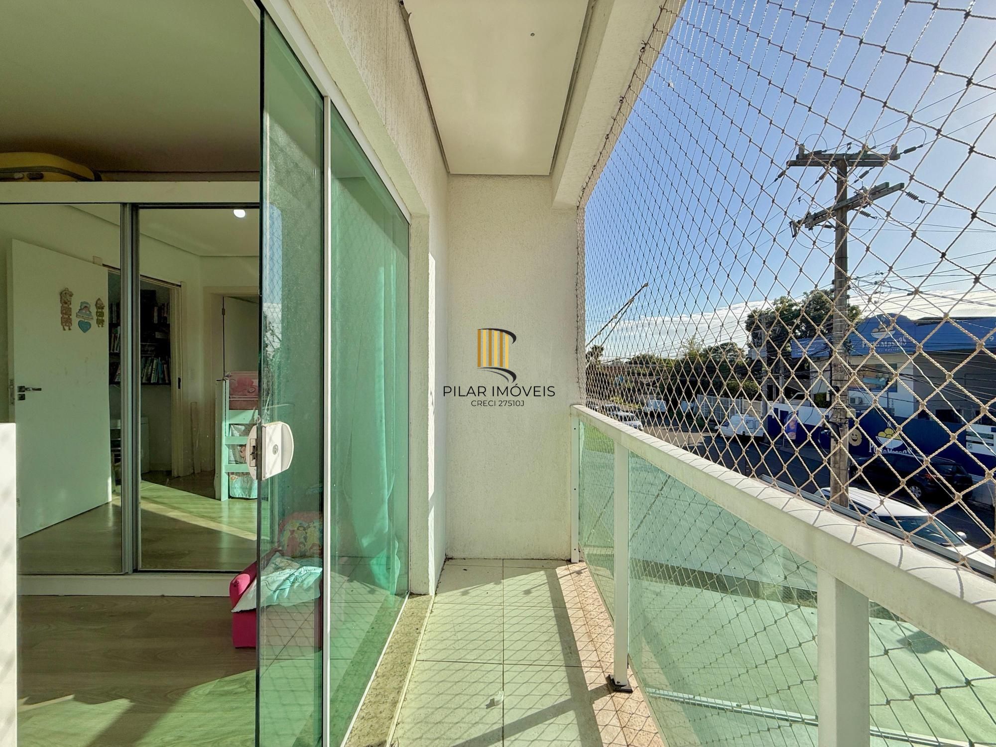 Casa para venda 2 suítes e 2 vagas, em Niterói com 81 m² em Canoas