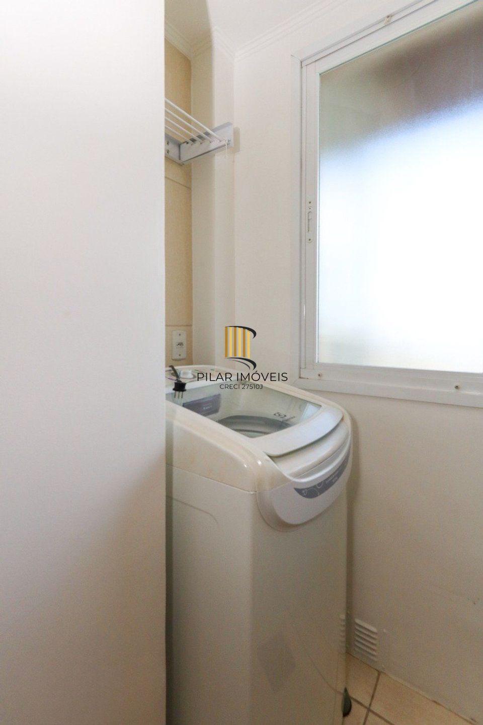 Apartamento com 3 quartos, com elevador e 1 vaga de garagem em Canoas.