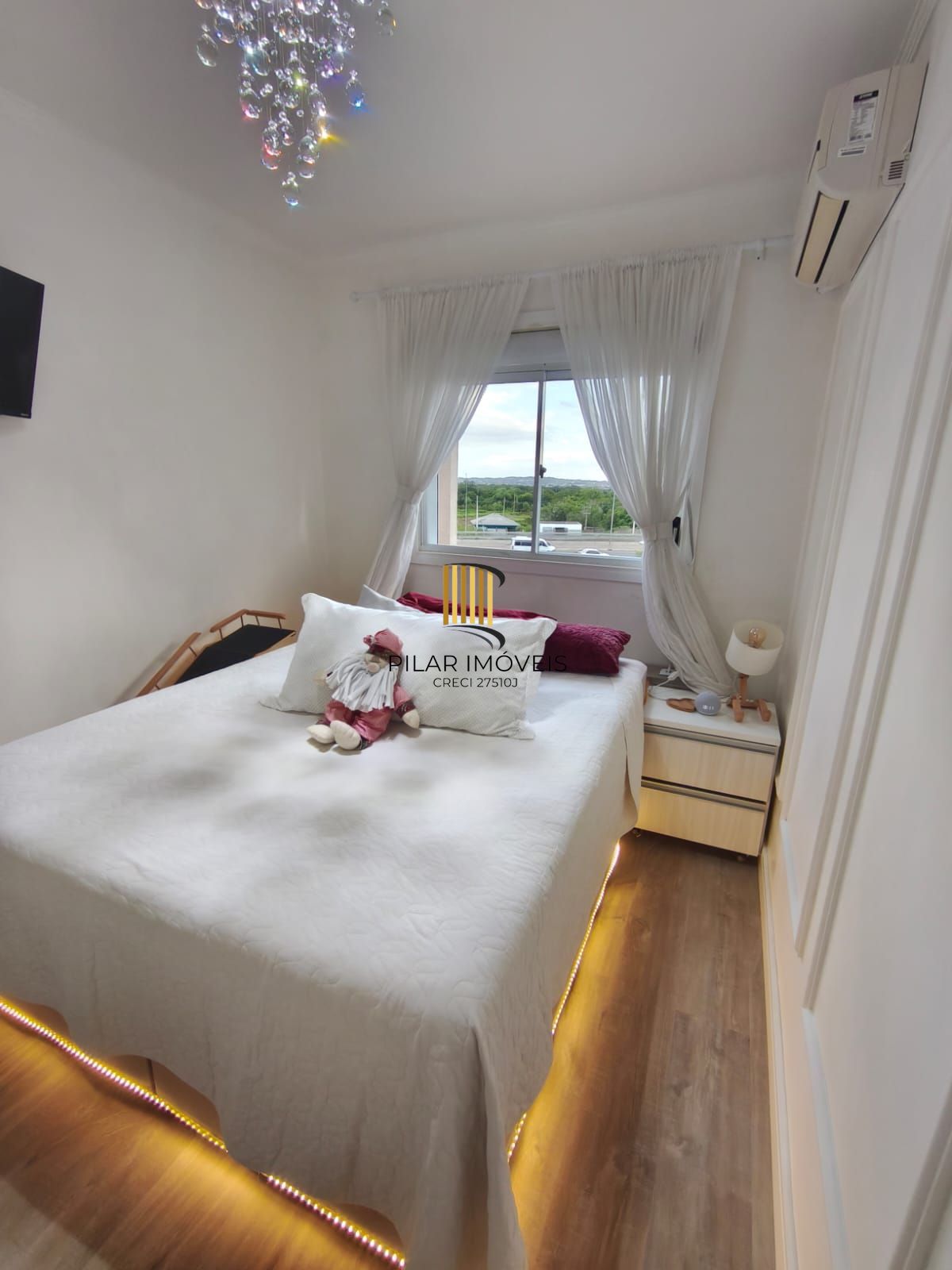 Cobertura duplex 3 dormitórios com terraço e vaga em Cachoeirinha