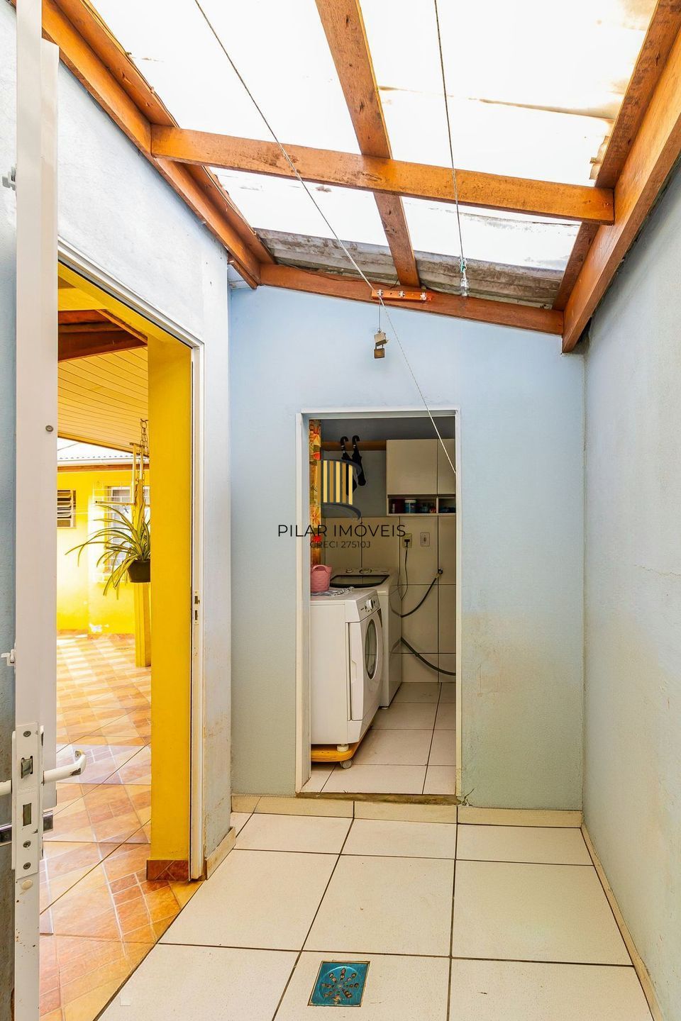 Casa com 5 dormitórios no Bairro Sarandí