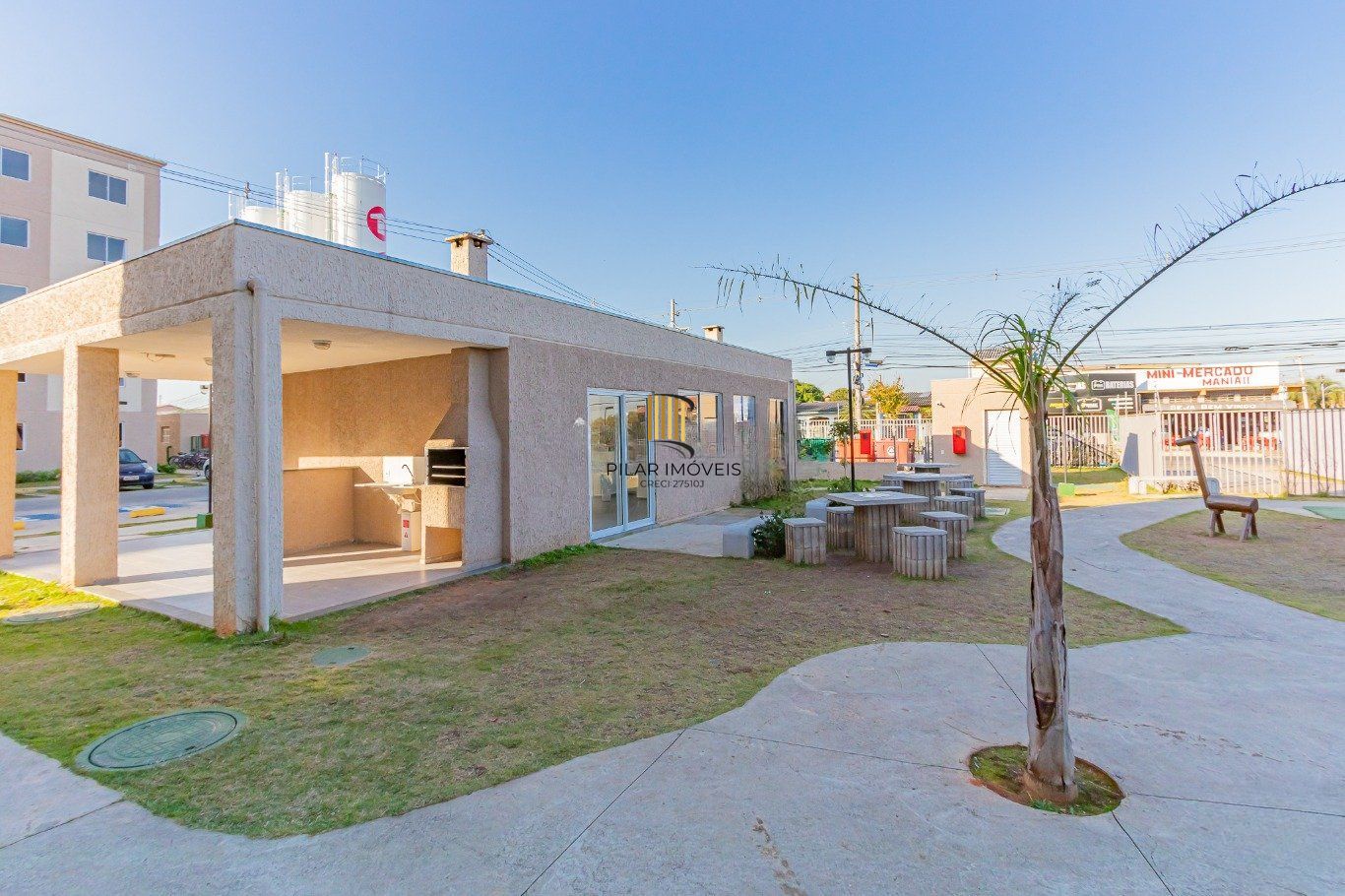 Apartamento com 2 dormitórios, com 1 vaga de garagem em Canoas.