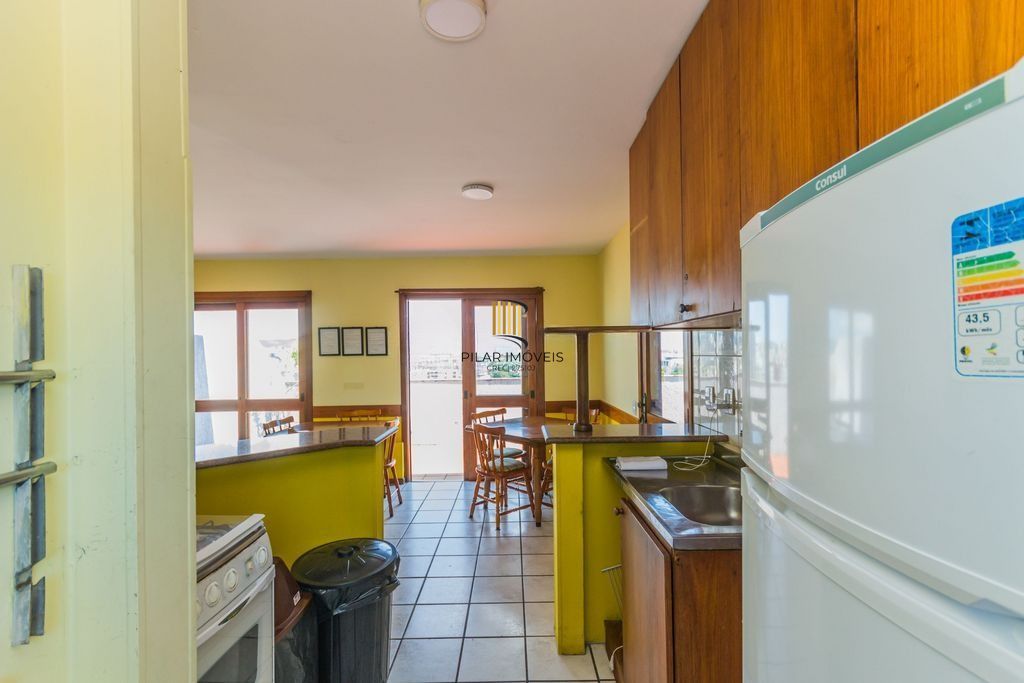 Apartamento à venda com 2 quartos 65 m²