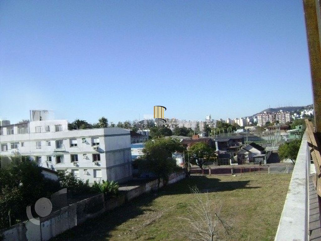 Cobertura à venda com 2 quartos, 121 m² e 1 vaga escriturada no Cristal.