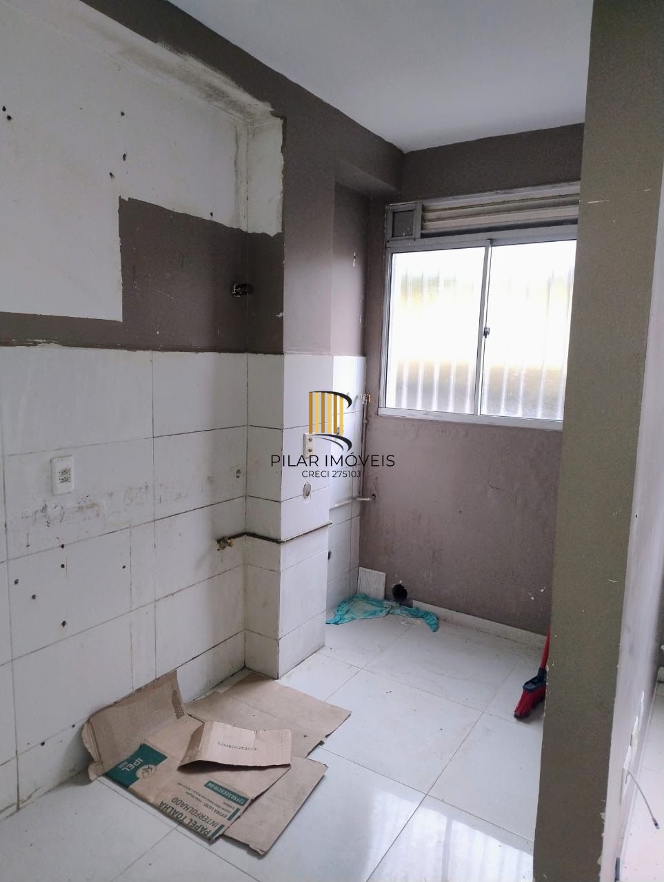 Apartamento Térreo 2 dormitórios em condomínio fechado com piscina e infra completa