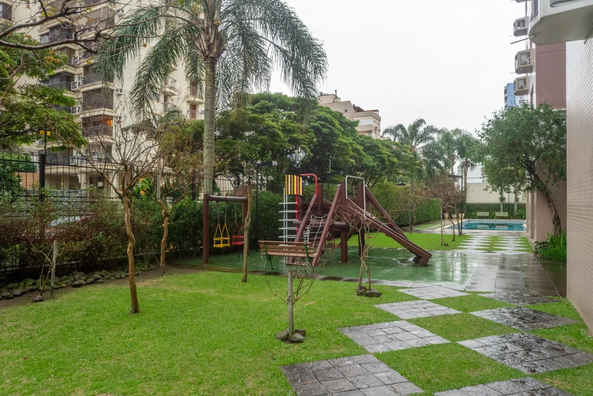 Apartamento 3 Dorm, 2 vagas e Elevador, com Vista para o Guaíba e vaga Dupla.