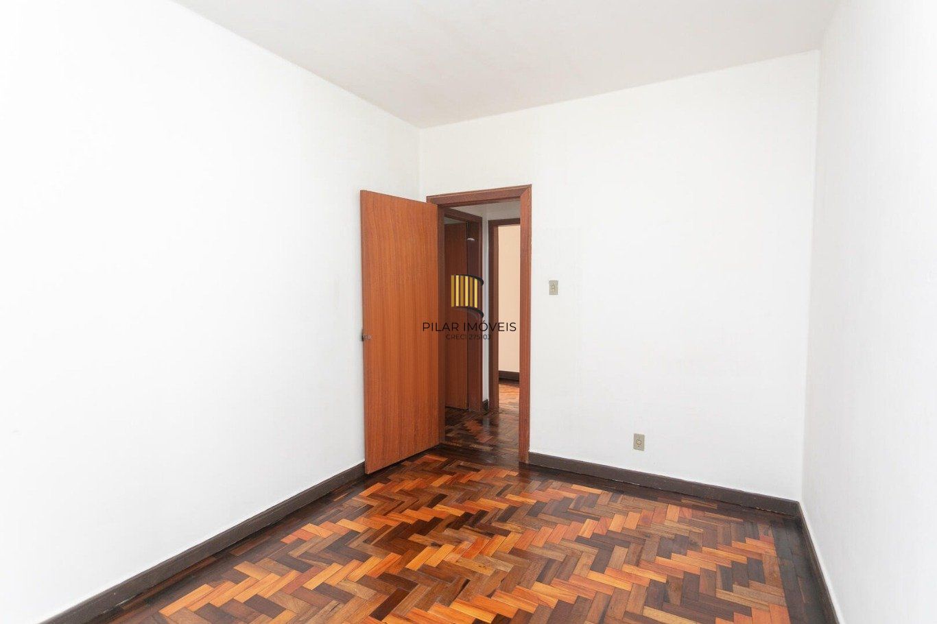 Apartamento à venda com 3 Dormitorios 80 m² no Bairro Petropolis