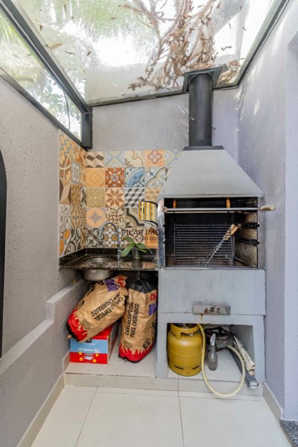 Casa em Condomínio à venda com 2 quartos 212 m² no Tristeza