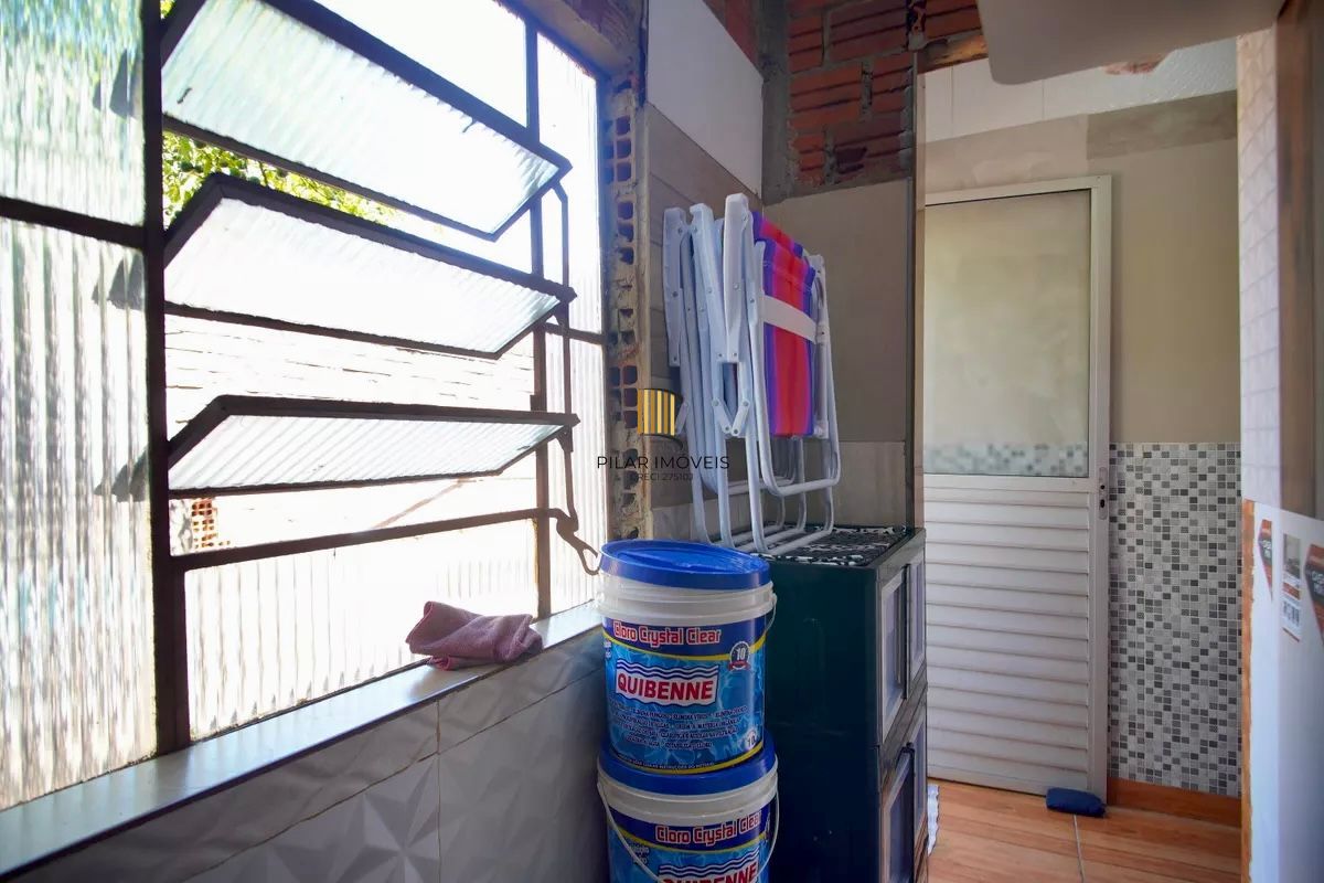 Casa à venda com 137m², 2 quartos, 2 banheiros e 2 vagas Vicentina São Leopoldo