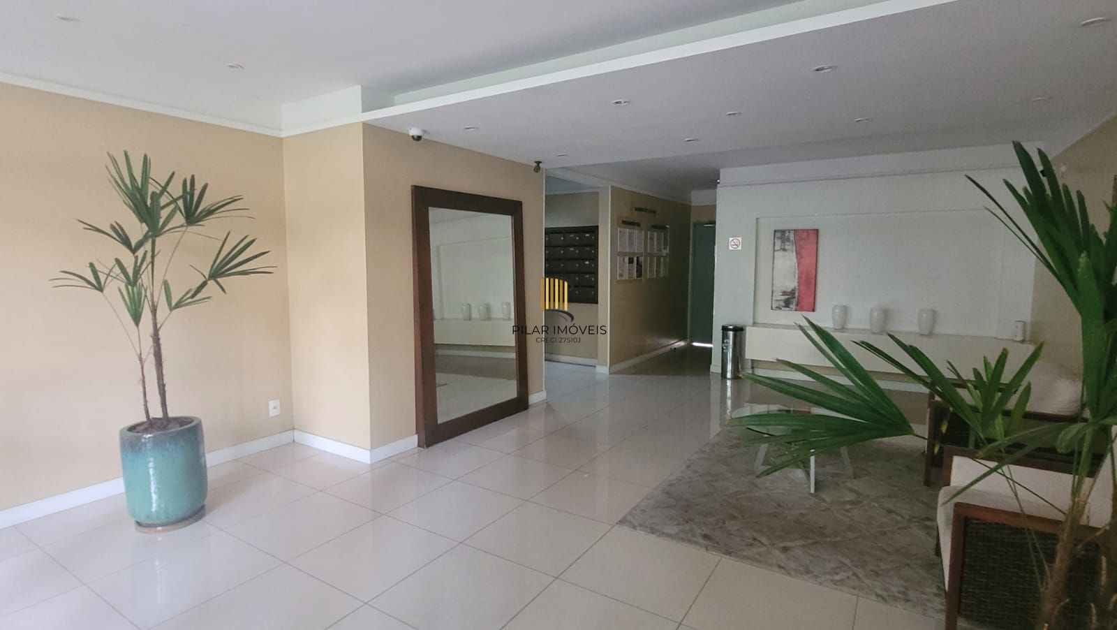 Apartamento mobiliado de 2 quartos, elevador e 1 vaga Jardim Lindóia