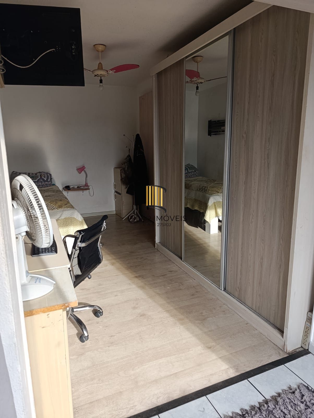 Apartamento semi mobiliado de 2 dormitórios bairro Sarandi