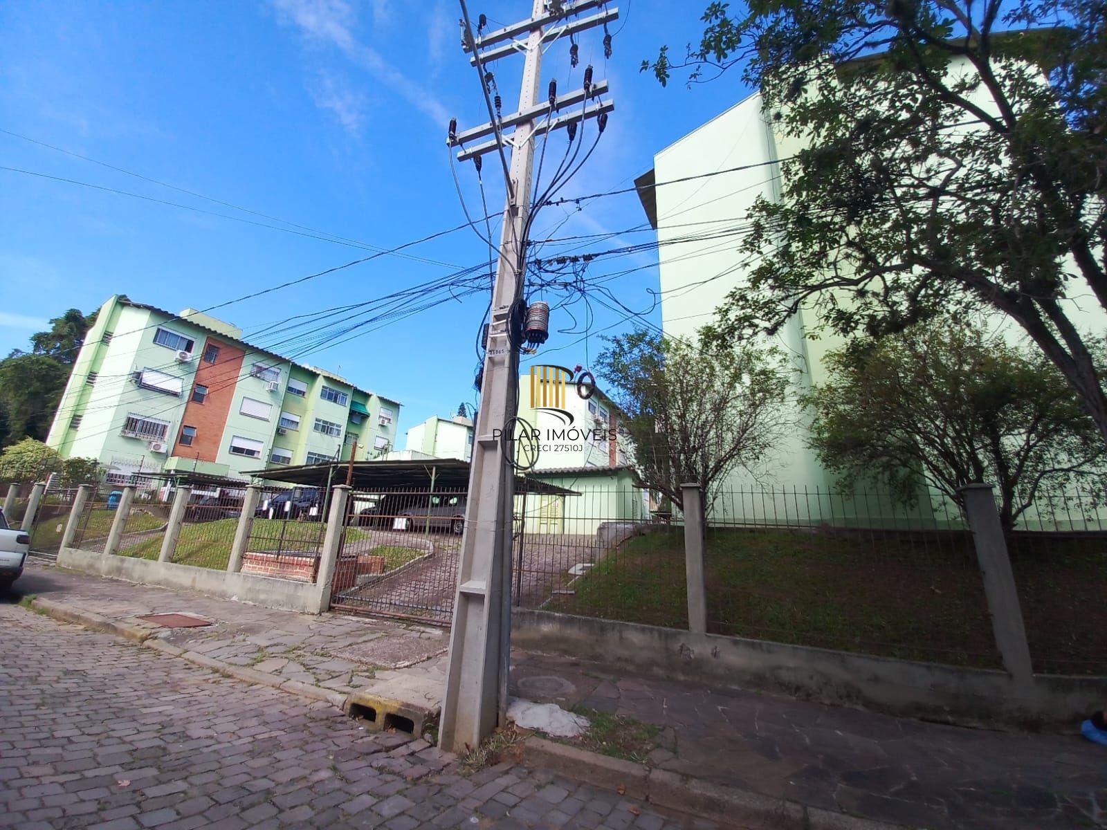 Apartamento com 2 dormitórios no bairro Jardim Itu.