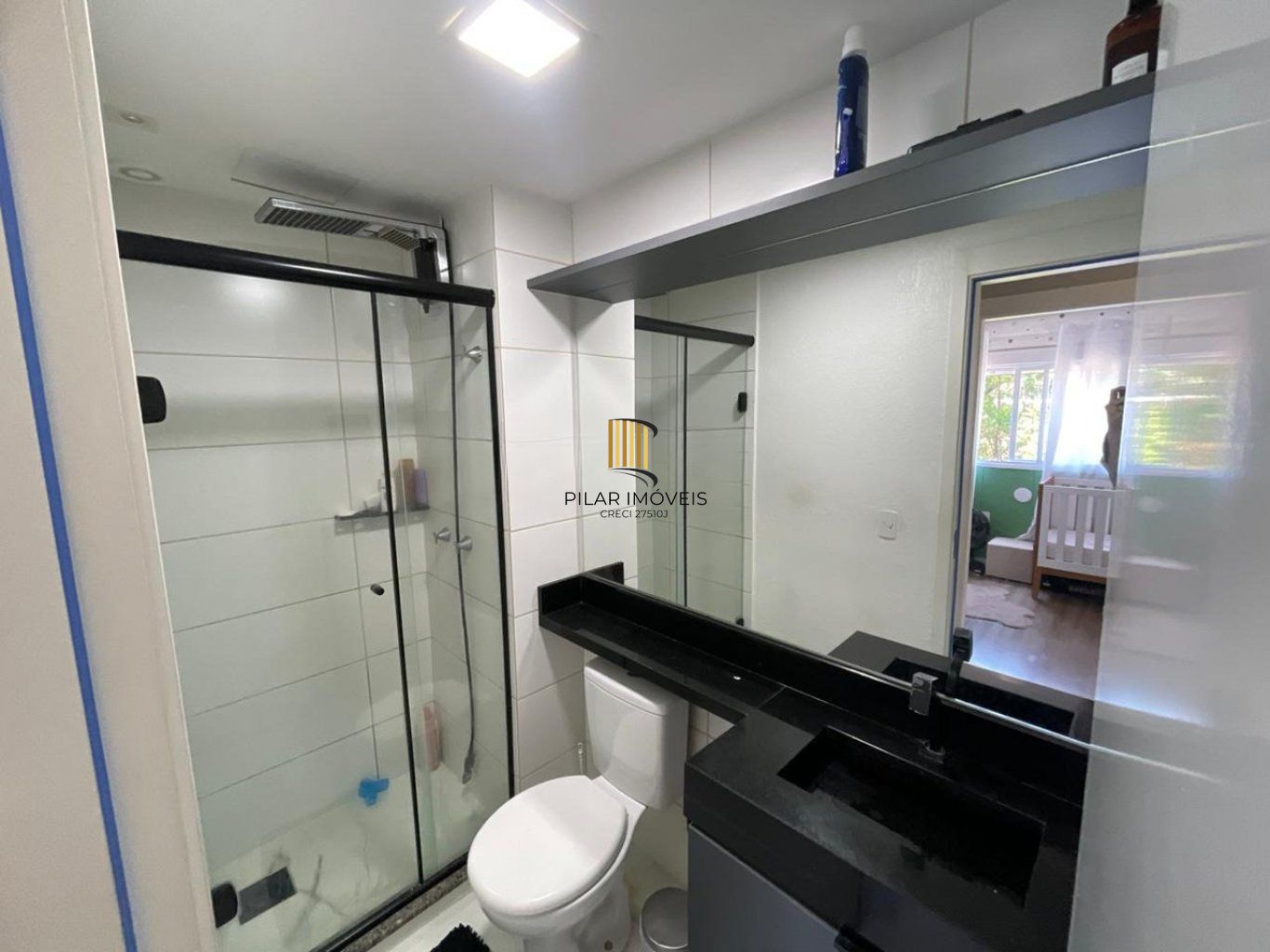 Apartamento de 2 dormitórios, elevador e 1 vaga de garagem em Canoas.