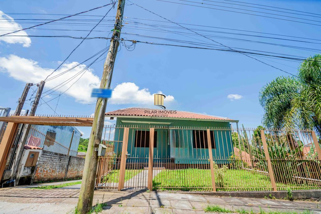 Casa com 3 quartos e 4 vagas à venda em Vila Nova