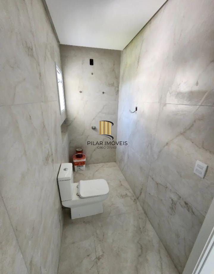 Casa Duplex Nova com 3 suítes no Mont Serrat em Canoas