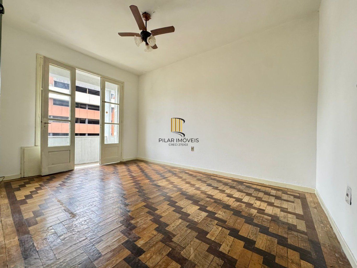 Apartamento de 3 dormitórios no bairro Bom Fim