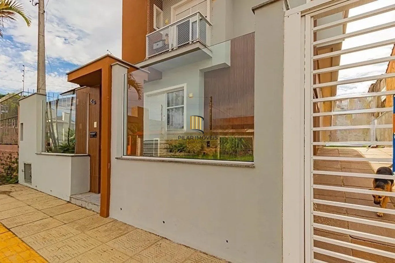 Casa de 3 dormitórios e 3 vagas de garagem em Canoas. - Pilar Imóveis