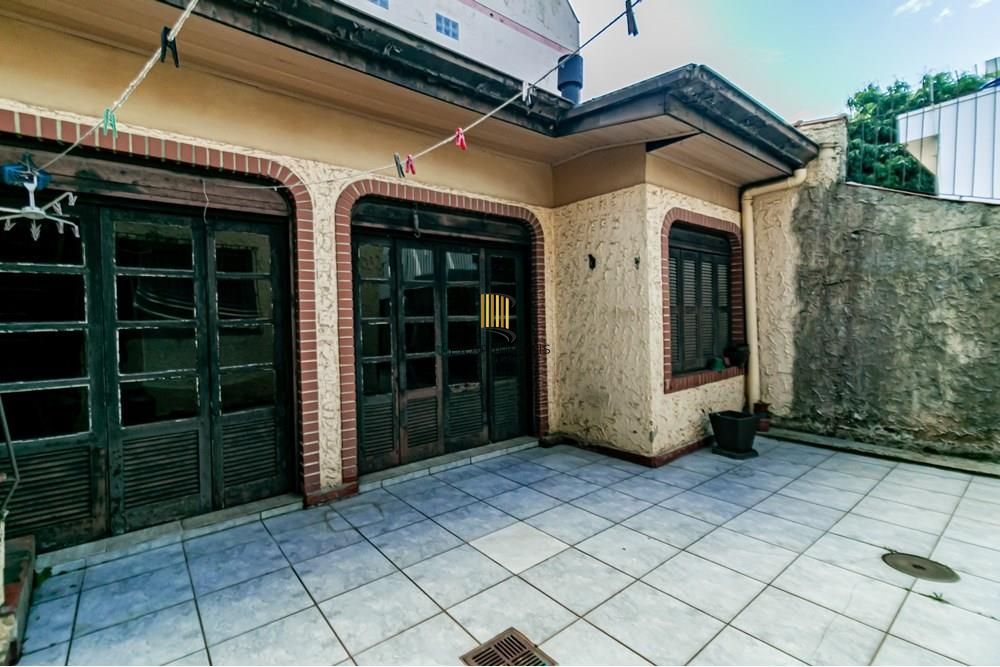 Casa com 3 dormitórios e 185m² no bairro higienópolis