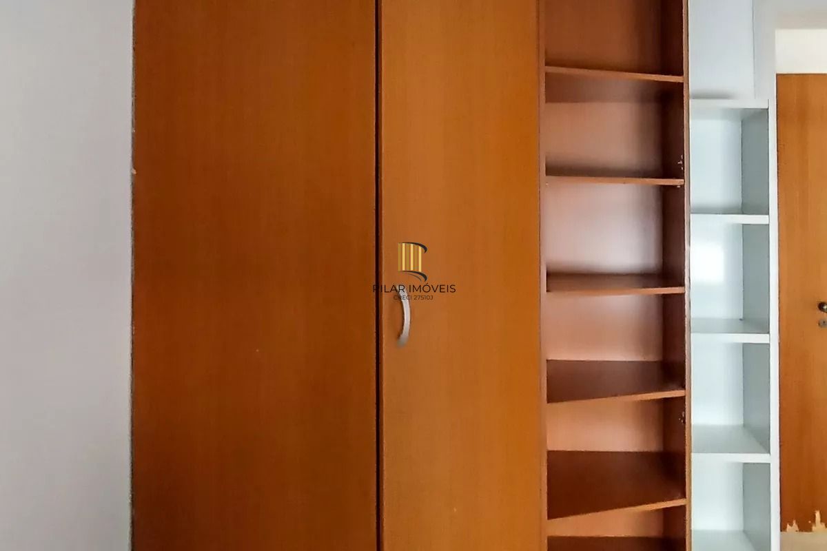 Apartamento com 3 Dormitórios, elevador vaga e 2 Sacadas no Menino Deus